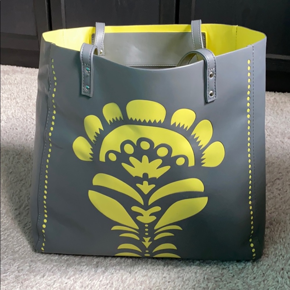 Vera Bradley Laser Cut Tote Gray/Neon Green